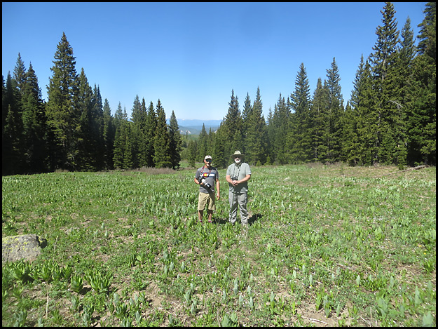 Tony Lombardo and Dr. Jeff Meldrum on field expedition in Colorado in 2018